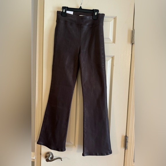 FRAME Jet Set Crop Mini Boot - Picture 5 of 9